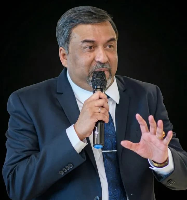 Mainak Roy